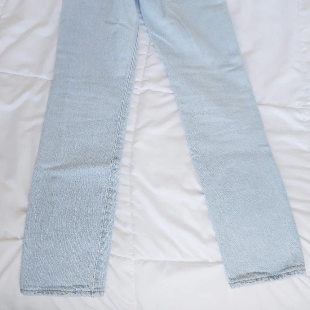 Levi's Light Wash High Rise Wedgie Skinny Ankle Jeans ✨️LIKE NEW✨️ - Picture 12 of 16